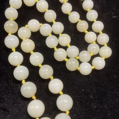 Vintage Green Semiprecious Beaded Necklace
