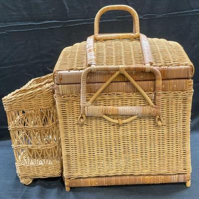 Vintage Woven Wicker Picnic Basket
