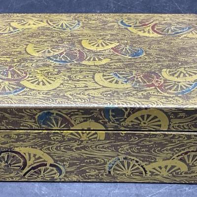 Signed Asian Lacquerware Trinket Box, Lidded
