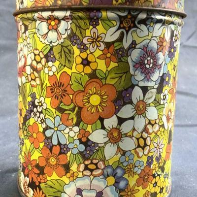 Vintage Floral Detailed Tin W Lid
