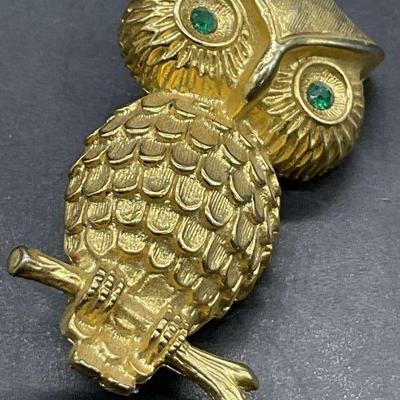 Vintage Green Crystal Eyed Owl Figural Brooch
