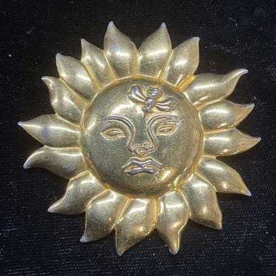 1990 MMA Gold Tone Sun Pendant Brooch
