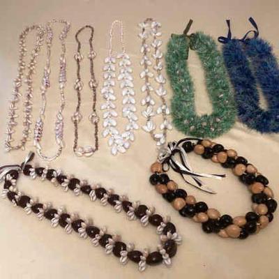 MMS138 Nine Beautiful Handcrafted Leis 