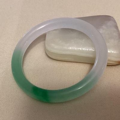 MMS022 Green & White Jade Bangle Bracelet New