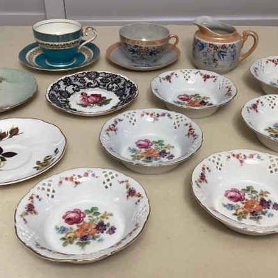 MMS179 Vintage Fine China Dishes