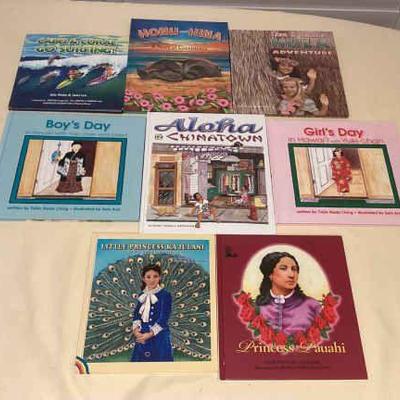 MMS122 Eight Children’s Hawaiian Hardcover Books 