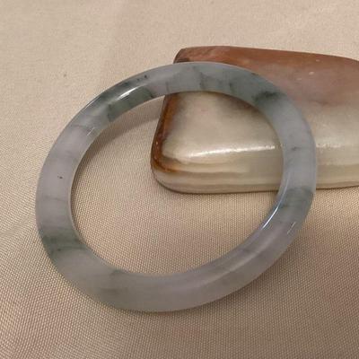 MMS028 Green & White Jade Bangle Bracelet New 