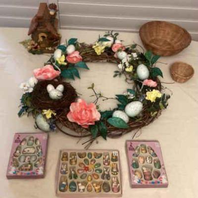 MMS174 Easter Wreath, Ornaments, Birdhouse & Baskets