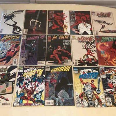 MMS125 Fifteen Marvel Daredevil Comic Books