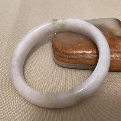 MMS025 Apple Green & White Jade Bangle Bracelet New 