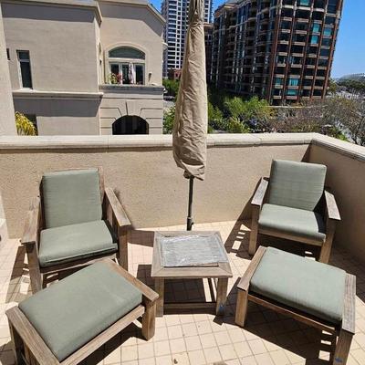 Brown Jordan's Craftsmans Style High-end, Teak Wood Outdoor Furniture 