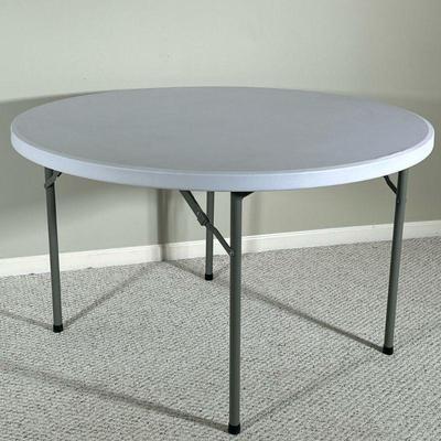 CIRCULAR FOLDING TABLE | Round heavy plastic folding table. Dimensions: dia. 47 in
