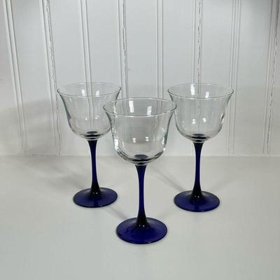 (3pc) Blue Stemmed Glasses | 3 matching wine glasses. Dimensions: h. 7 x dia. 3.5 in
