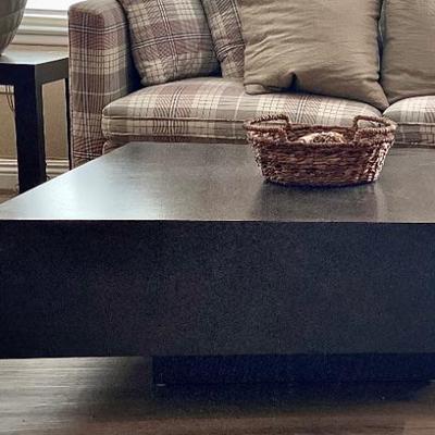 1970s cocktail table