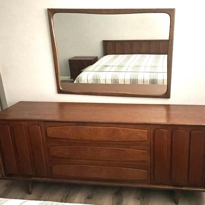 American of Martinsville Dresser Credenza