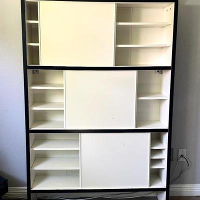 Space saver shelving unit