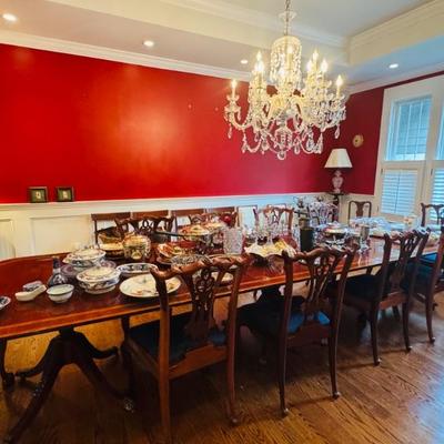 Dining room table and chairs 