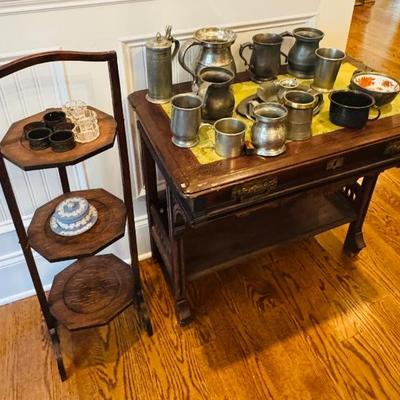 Cake stand