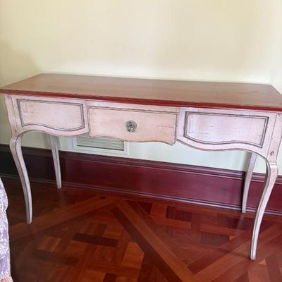 Las Tissue Colbert Sofa Table