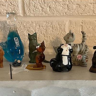 Mixed Lot Of Mini Cats, Mice, In Glass And Other Materials