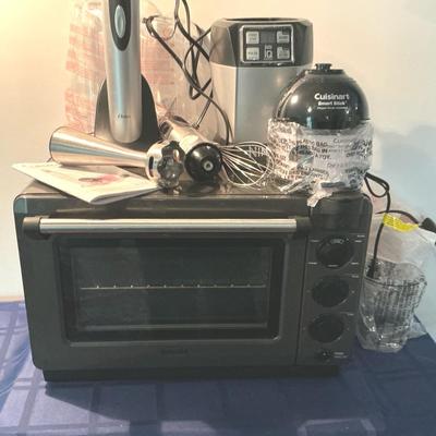 Small Kitchen Appliances Including Tovola,ninja And Cuisinart And Oster
