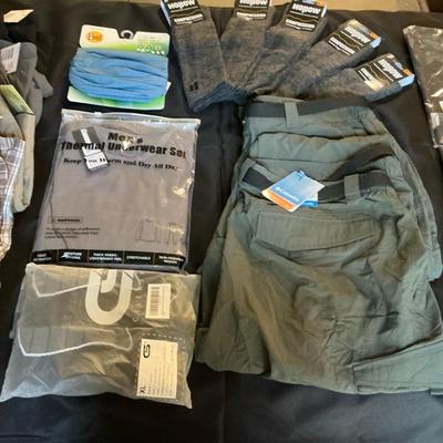 New Men’s Clothes With Tags Large/xl 