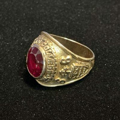 10k Gold 1966 Boston College High School Class Ring (12.7 Grams)