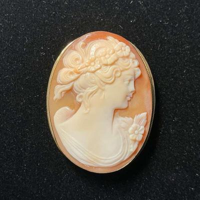 Stamped 18k Gold Cameo Brooch (1.5 Inch) 