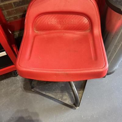 MECHANIC SEAT