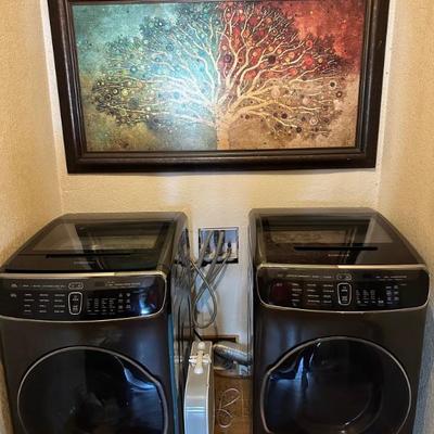 Like new Samsung washer/dryer 