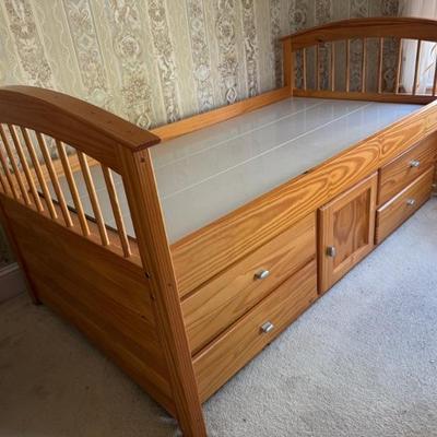 Twin Platform Bed With Under-Bed Storage 