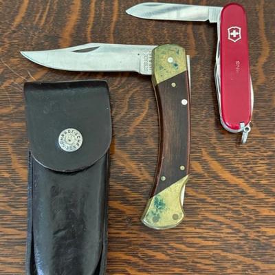 Schrade Uncle Henry And Victorinox Swiss Army Knife
