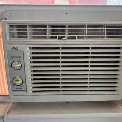 Arctic King 500BTU Air Conditioner Model WWK-05CMN1-B17