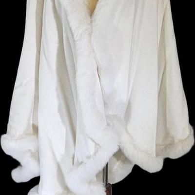 Elegant White Alpaca Cape