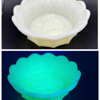 Fenton Custard Satin Grapes Vaseline Glass Scalloped Dish