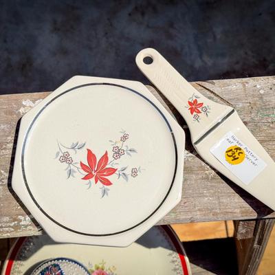 Harker Pottery Leaf Plate & Server