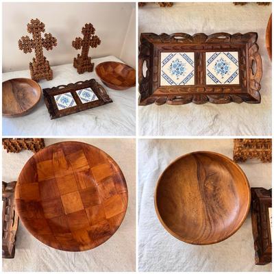 (5) Wood Pieces And Bowls  