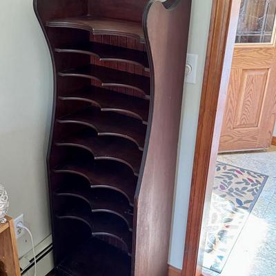 Wooden Standing Shelf with Scalloped Edges