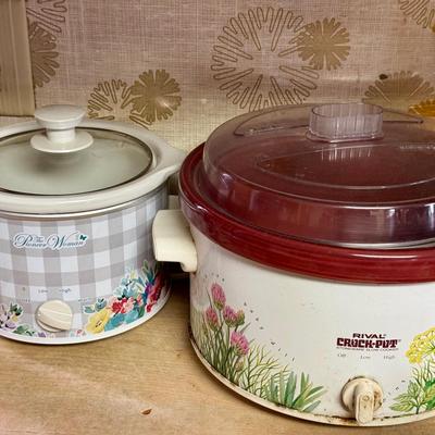 (2) Cheerful Springtime Crock Pots