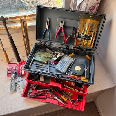 Acro-Mils 17” Tool Chest With Contents 