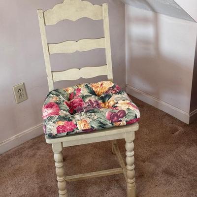 Wooden Ladderback Chair 