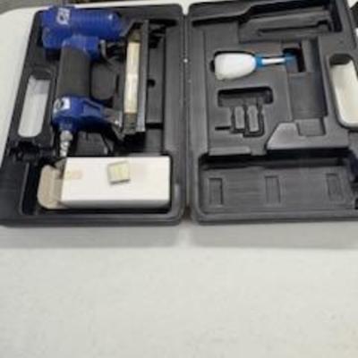 C and H pneumatic stapler