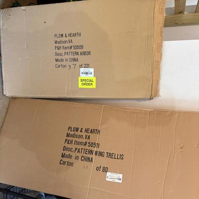 Plow and Hearth New In Box Trellis and Arbor