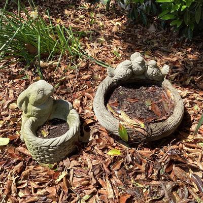 Decorative Concrete, Birdbath And Feeder