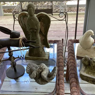 Outdoor Decoratives