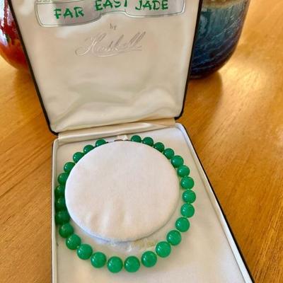 Sale Photo Thumbnail #63: Far East Jade necklace
