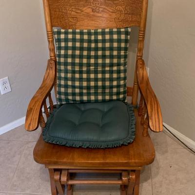 Wooden Ingraved Gliding Chair