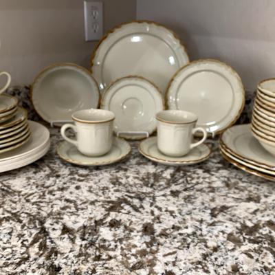 Dinner Set