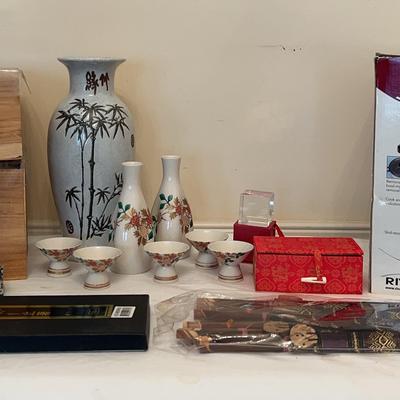 Rival Rice Cooker & Asian-Themed Decor