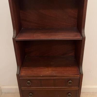 Small Antique Mahogany Bookshelf